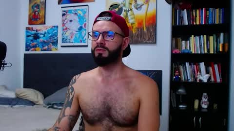 akiles online show from October 23, 11:14 pm