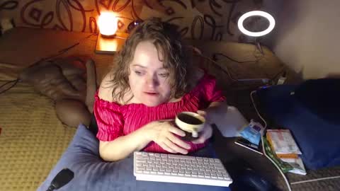 Snapshot of akindmodel chatting on January 25, 4:46 pm Natalie online show from January 25, 4:46 pm