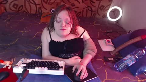 Snapshot of akindmodel chatting on February 21, 7:45 am Natalie online show from February 21, 7:45 am