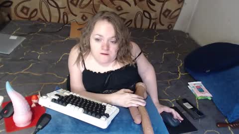 Snapshot of akindmodel chatting on February 26, 9:48 pm Natalie online show from February 26, 9:48 pm