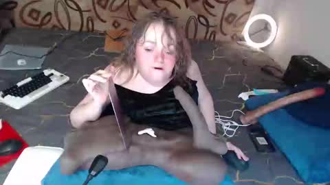 Snapshot of akindmodel chatting on March 9, 11:03 pm Natalie online show from March 9, 11:03 pm