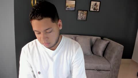 Akoon online show from February 23, 10:18 pm