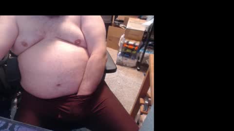 AKswitchCouple online show from December 4, 7:00 pm