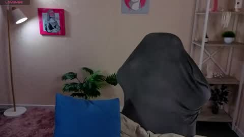 Al1ice online show from March 11, 9:48 am