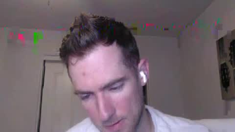 Snapshot of al3xzanderth3gr3at chatting on April 3, 5:22 pm Alex online show from April 3, 5:22 pm