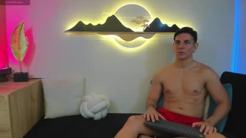 Snapshot of al_miko chatting on January 24, 1:24 am Al Fox Miko Fortuni online show from January 24, 1:24 am