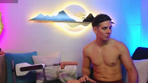 Snapshot of al_miko chatting on February 3, 1:19 am Al Fox Miko Fortuni online show from February 3, 1:19 am