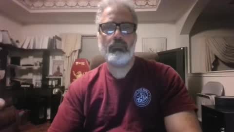 Snapshot of aladdin31673 chatting on March 8, 4:16 am aladdin31673 online show from March 8, 4:16 am