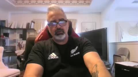 Snapshot of aladdin31673 chatting on March 27, 3:45 pm aladdin31673 online show from March 27, 3:45 pm