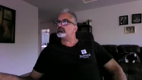 Snapshot of aladdin31673 chatting on June 5, 12:50 am aladdin31673 online show from June 5, 12:50 am