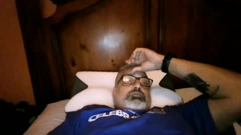 Snapshot of aladdin31673 chatting on July 16, 3:45 am aladdin31673 online show from July 16, 3:45 am