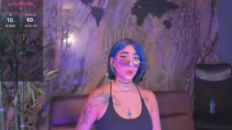 ALAHIA online show from December 18, 5:30 pm