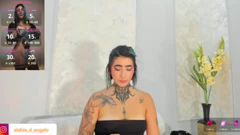 Snapshot of alahia_dangelo_ chatting on May 16, 5:56 pm ALAHIA online show from May 16, 5:56 pm