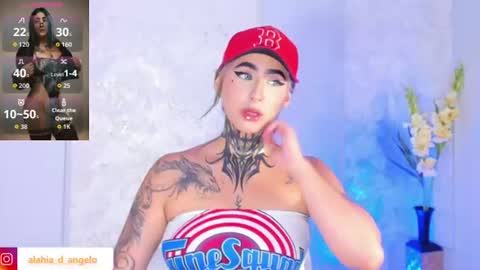 Snapshot of alahia_dangelo_ chatting on June 25, 6:34 pm ALAHIA online show from June 25, 6:34 pm