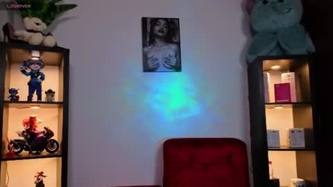 Snapshot of alaia_asuka chatting on July 5, 4:19 am Alaia online show from July 5, 4:19 am