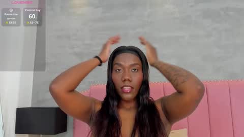 alaia_colins online show from December 17, 3:01 am