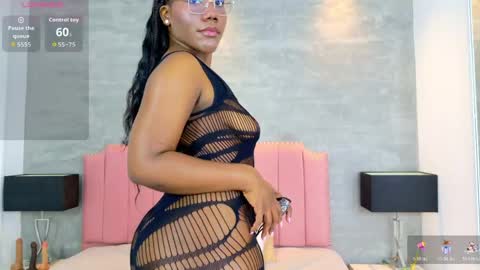 alaia_colins online show from May 6, 12:08 am
