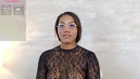 alaia_colins online show from June 15, 3:09 am