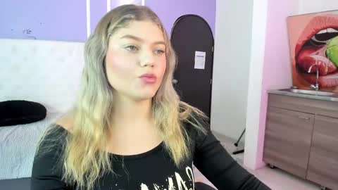 Alaia online show from January 7, 1:02 pm