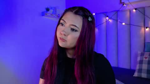 Snapshot of alaiarogers chatting on November 13, 11:42 am Alaia online show from November 13, 11:42 am