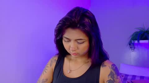 Snapshot of alaiarogers chatting on November 28, 11:35 am Alaia online show from November 28, 11:35 am