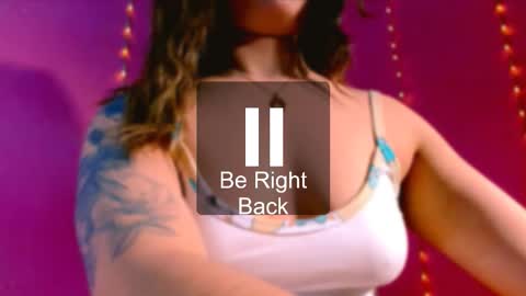 Snapshot of alaiia_rosse chatting on February 17, 1:51 pm Alaiia online show from February 17, 1:51 pm