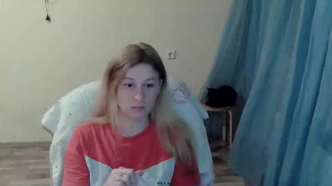 Anna online show from May 24, 6:02 pm
