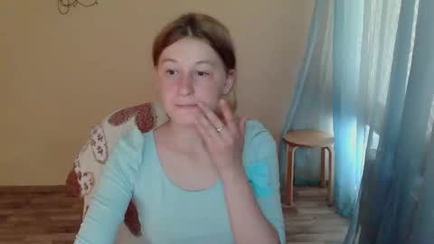 Anna online show from June 9, 11:33 am