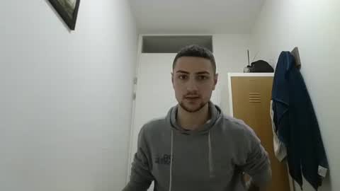 Snapshot of alan756781 chatting on November 1, 2:08 pm alan756781 online show from November 1, 2:08 pm