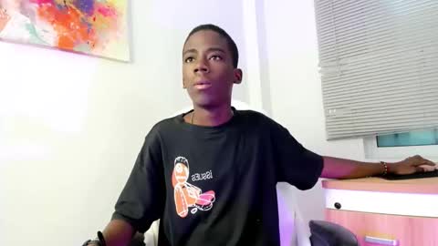 Snapshot of alan_blacke chatting on December 3, 1:20 pm alan_blacke online show from December 3, 1:20 pm