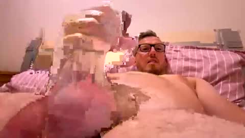 Snapshot of alan_ed457 chatting on June 10, 10:52 pm alan_ed457 online show from June 10, 10:52 pm