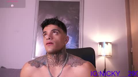 alan_morrys online show from May 5, 2:30 am
