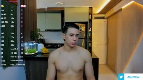 Alan  Kevin can we reach 100 thumbs up please guys  online show from April 26, 11:52 am