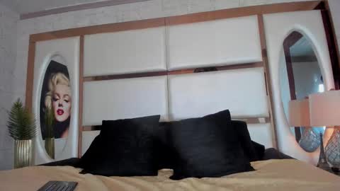 ---Alan--- online show from October 4, 4:21 am