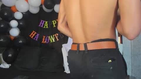 ---Alan--- online show from November 1, 12:56 am