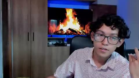Alan and Criss - WE JUST FRIENDS WITH BENEFITS BOTH VERS online show from June 10, 11:42 am