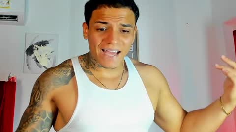 alan_vitori online show from April 28, 10:48 pm