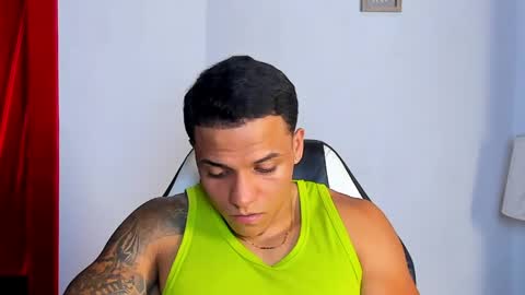alan_vitori online show from May 6, 3:13 am