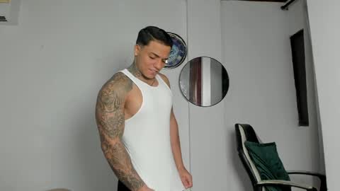 alan_vitori online show from May 28, 3:48 am