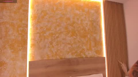 alana_2916 online show from November 24, 3:17 am