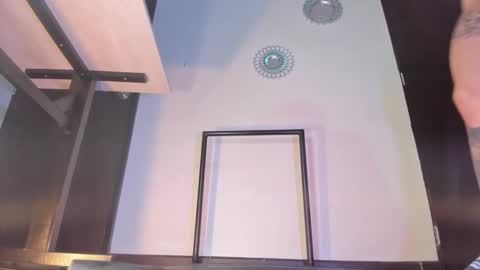 Maeve  online show from January 6, 10:24 am