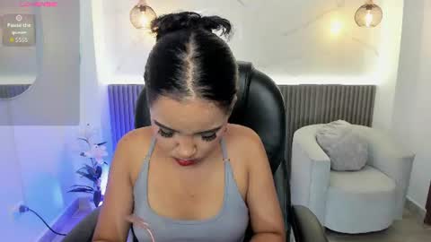 alana  online show from July 8, 7:07 pm
