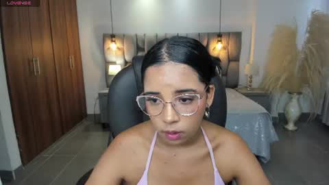 alana  online show from July 21, 8:00 pm