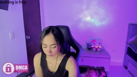 Snapshot of alana_pherson chatting on June 21, 2:58 am alana_pherson online show from June 21, 2:58 am