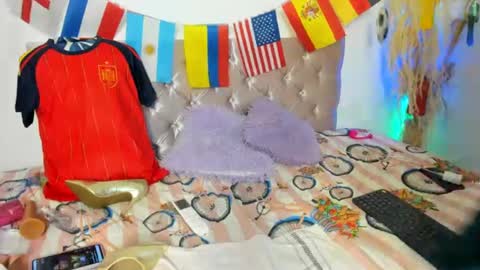 alana_vega69 online show from July 16, 12:11 pm