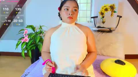 Snapshot of alanaa_gomezz chatting on July 2, 6:47 pm Alana Gmez online show from July 2, 6:47 pm