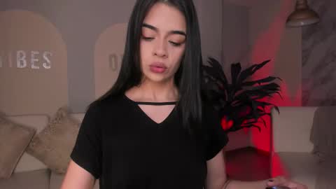 Alana online show from November 18, 11:58 am