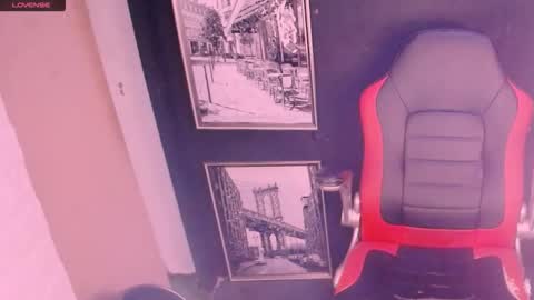 Snapshot of alanadelray chatting on October 31, 7:53 am alanadelray online show from October 31, 7:53 am