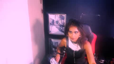 Snapshot of alanadelray chatting on November 13, 7:51 am alanadelray online show from November 13, 7:51 am