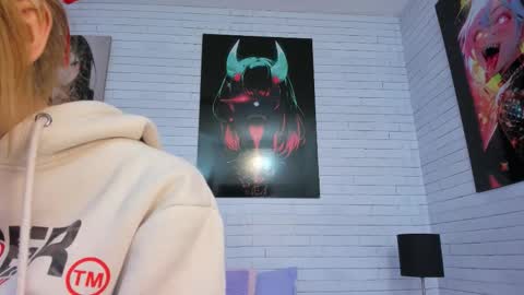 Snapshot of alanahell_ chatting on February 16, 9:00 pm ALANA online show from February 16, 9:00 pm